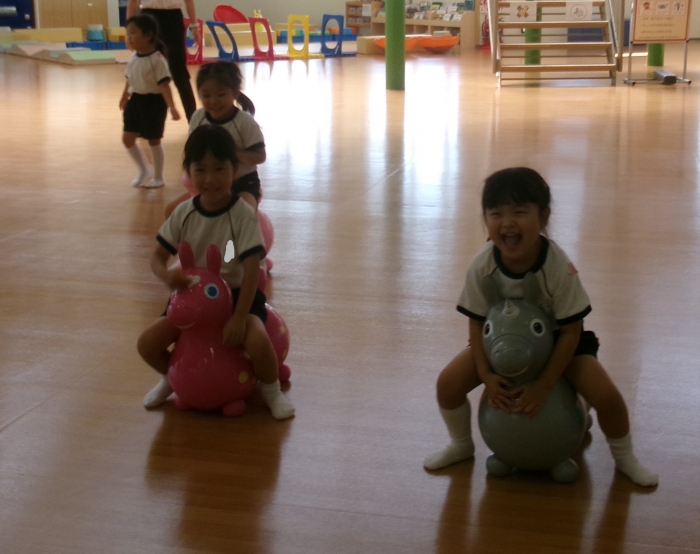 ぴょんぴょん♬すすめー！
