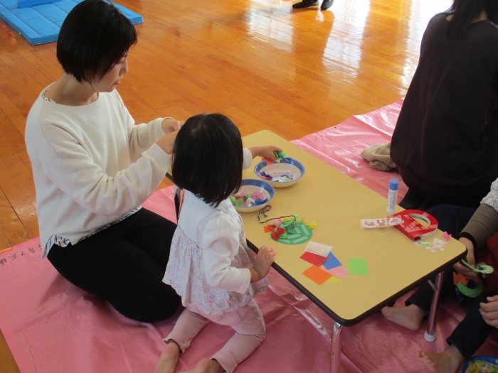 ペタペタ貼っていくよ！