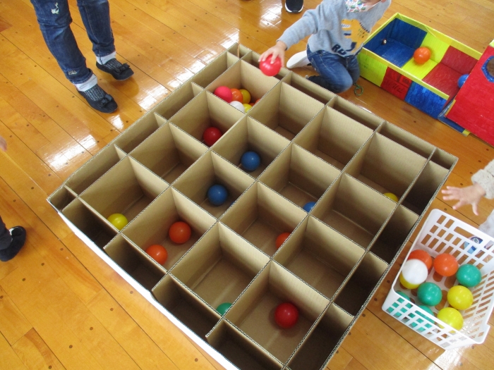 どこにボールを入れる？